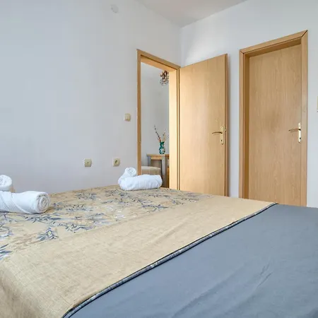 Elena Appartamento Budua