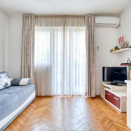 Appartamento Elena Budua
