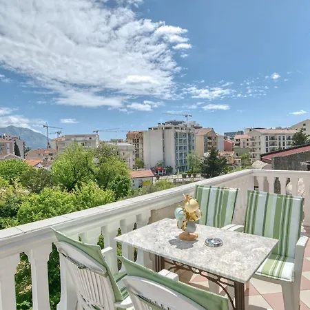Elena Apartment Budva